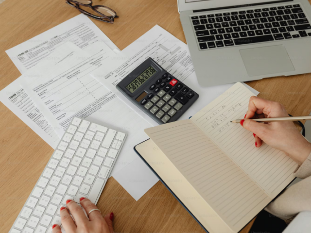 How to Renew Your LMCT Licence: Step-by-Step Guide for Travel Professionals