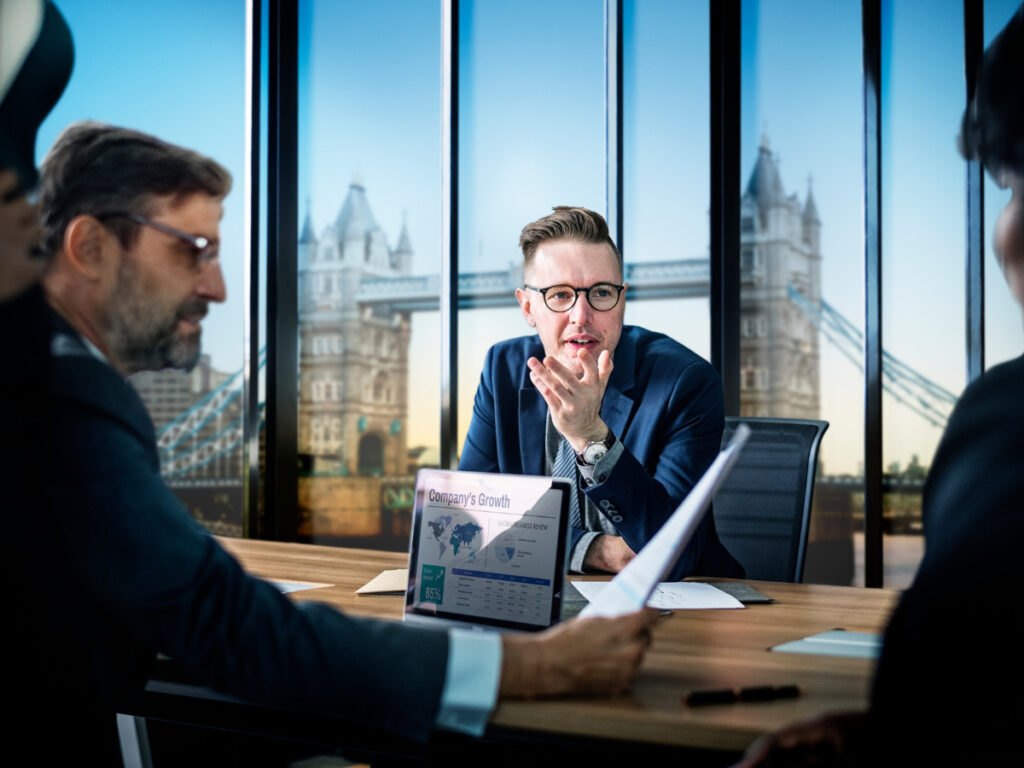 Can Overseas Investors Apply for an LMCT Licence in Victoria